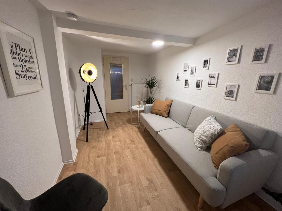 Modernes Haus Fuer 7 Gaeste 90M2 Tv Netflix Wlan Momlingen ภายนอก รูปภาพ